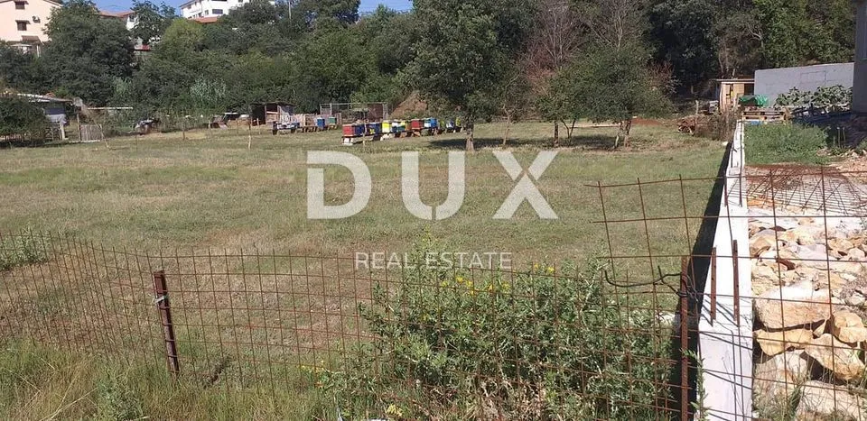 Jardin - Building Plot with Sea Proximity in Istra, Loborika