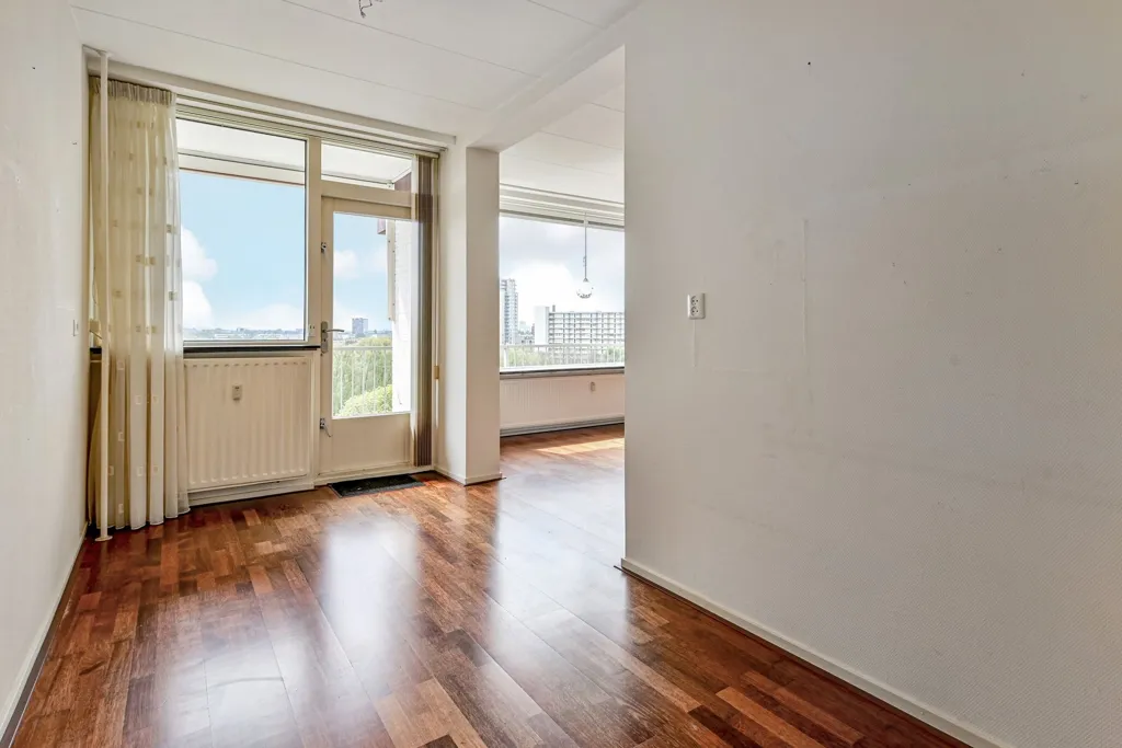 5-toaline korter asukohas Den Haag