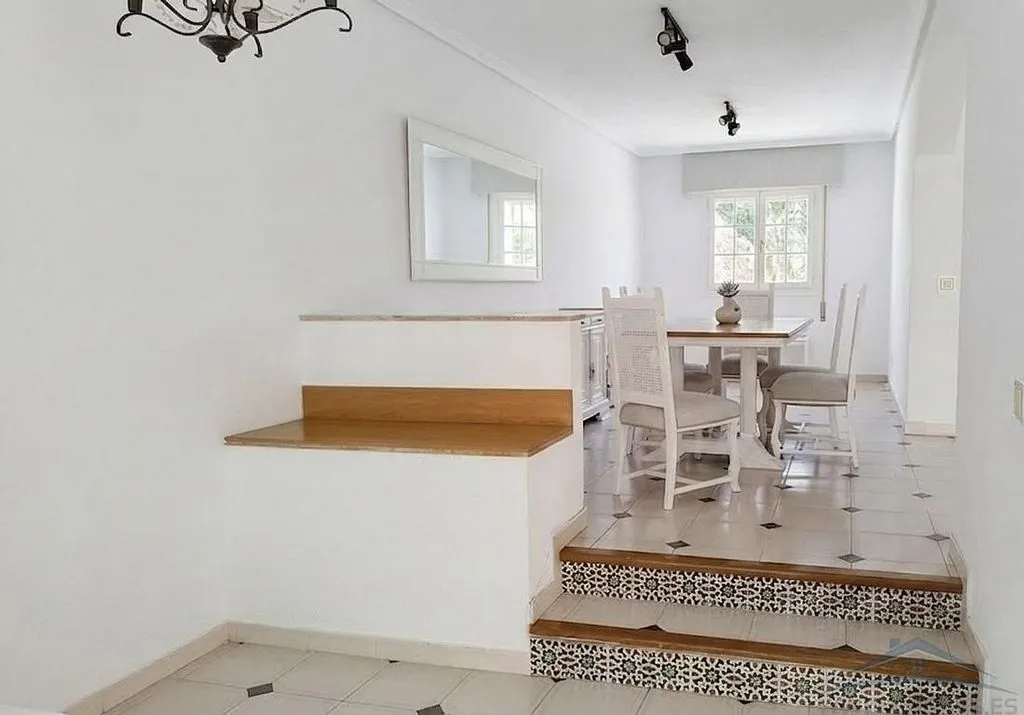 Söögituba - Duplex with Pool and Terrace in Aguadulce