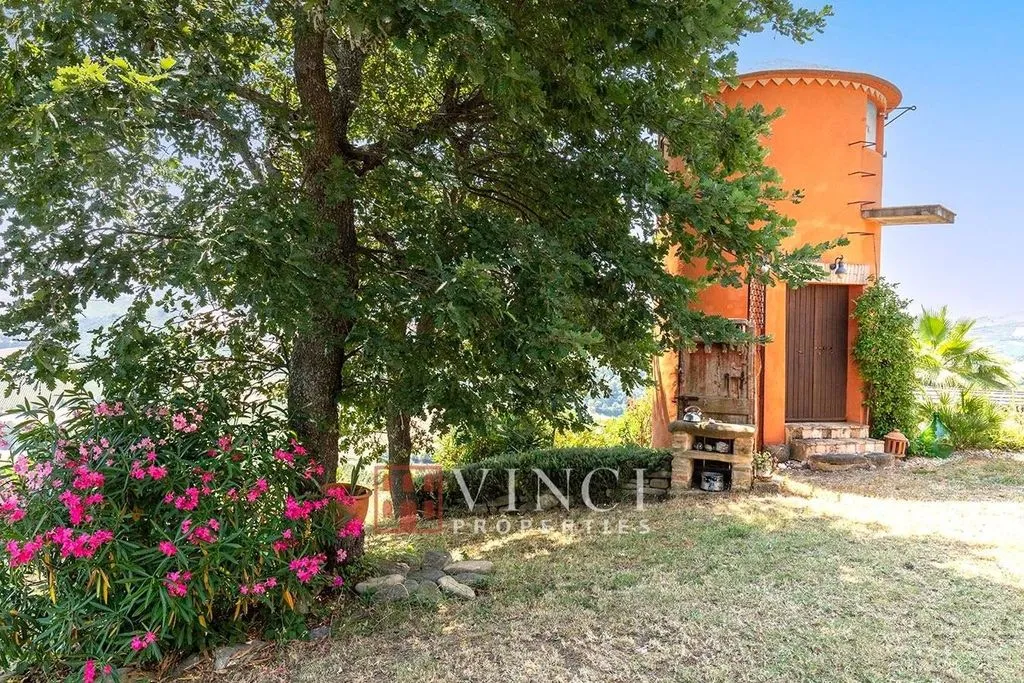 Aed - Rustic Casale with Pool in Montefiore dell'Aso
