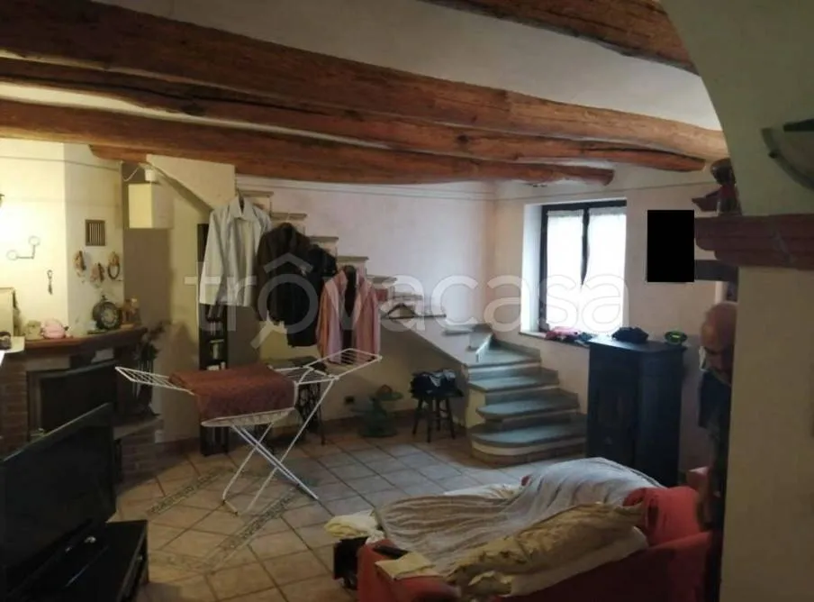 Elutuba - Terraced Villa with Garden in Virle Piemonte
