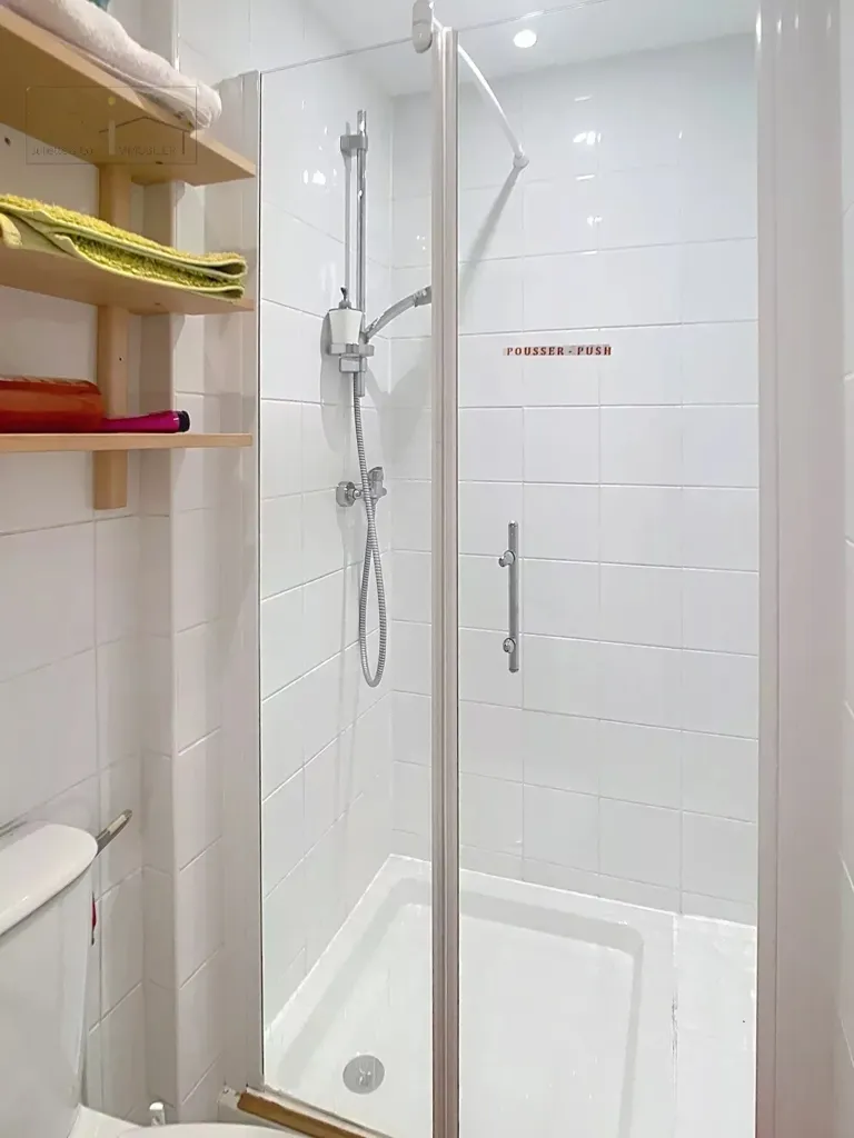 Salles de bain - Chalet de 9 Chambres avec Vue Montagne à Chamonix