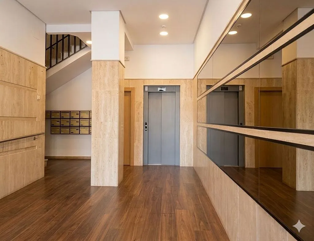 hallway_entrance