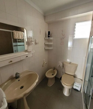 Bagni - First-Floor Flat with Terrace in Barbate