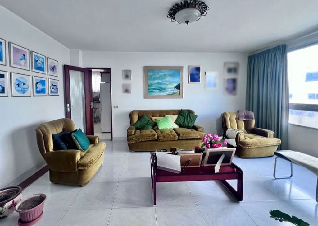 Elutuba - Chalet with Terraces in Altavista, Las Palmas