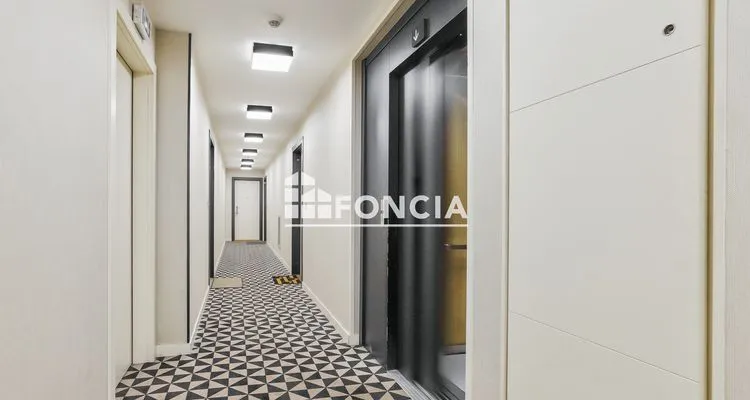Ingresso - Studio with Open Exposure in Alfortville