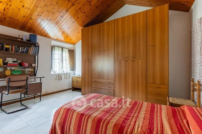 Chambres - Semi-detached House with Private Garden in Conselice