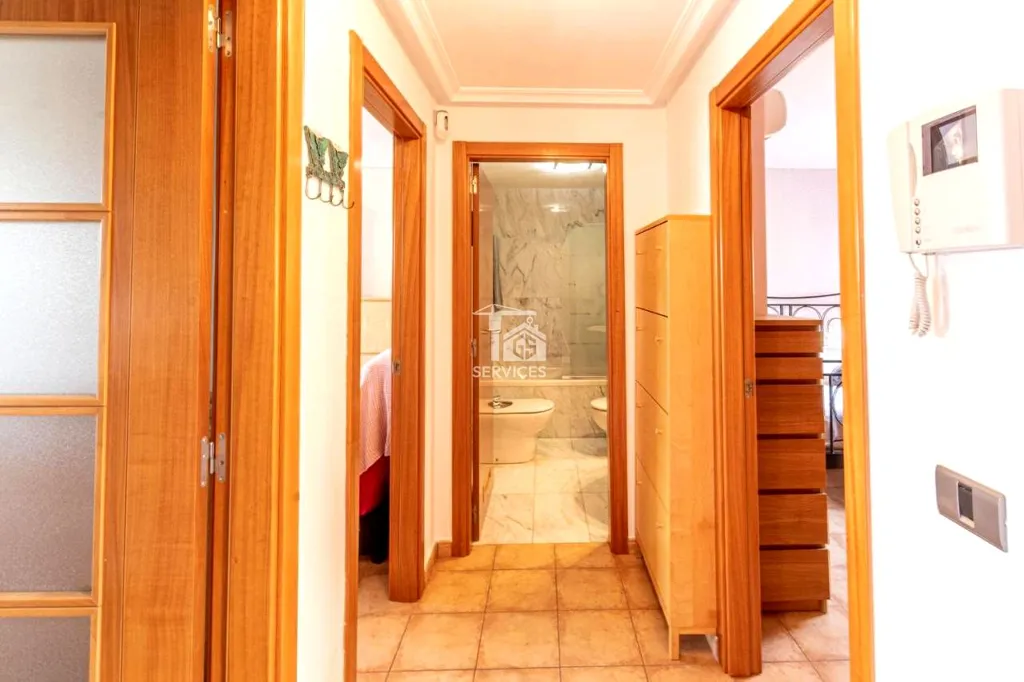 hallway_entrance