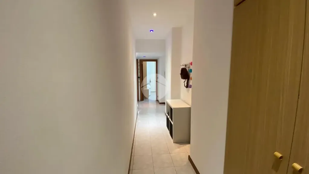 Entrée - 2-Bedroom Flat with Balcony in Milan
