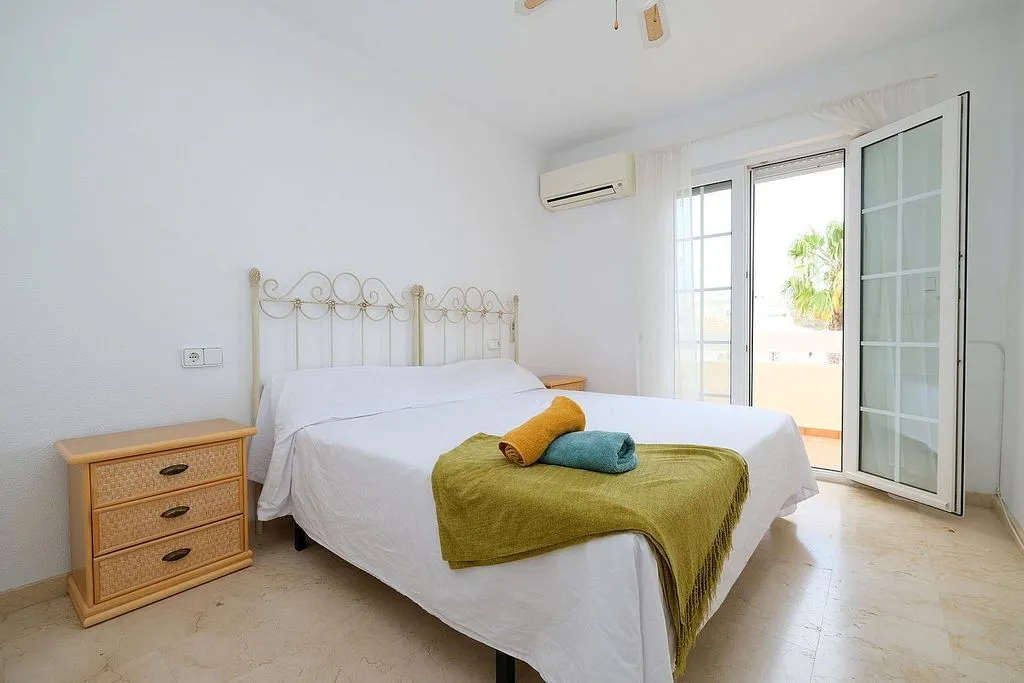 Chambres - Terraced House with Pool in Villa Martin