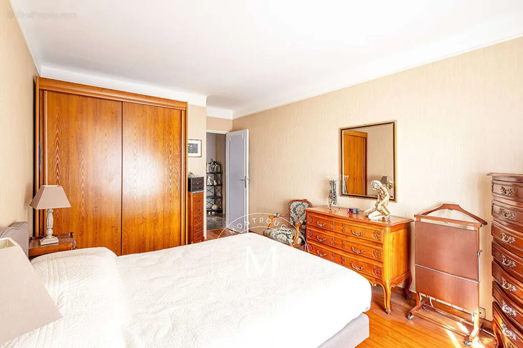 Magamistoad - Balcony Flat in Montparnasse, Paris