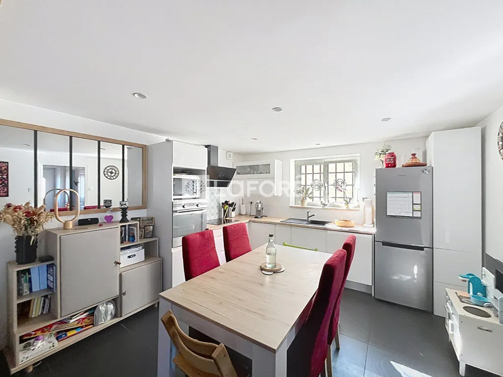 Cuisine - Maison en Pierres avec Jardin entre Orgeval et Chambourcy