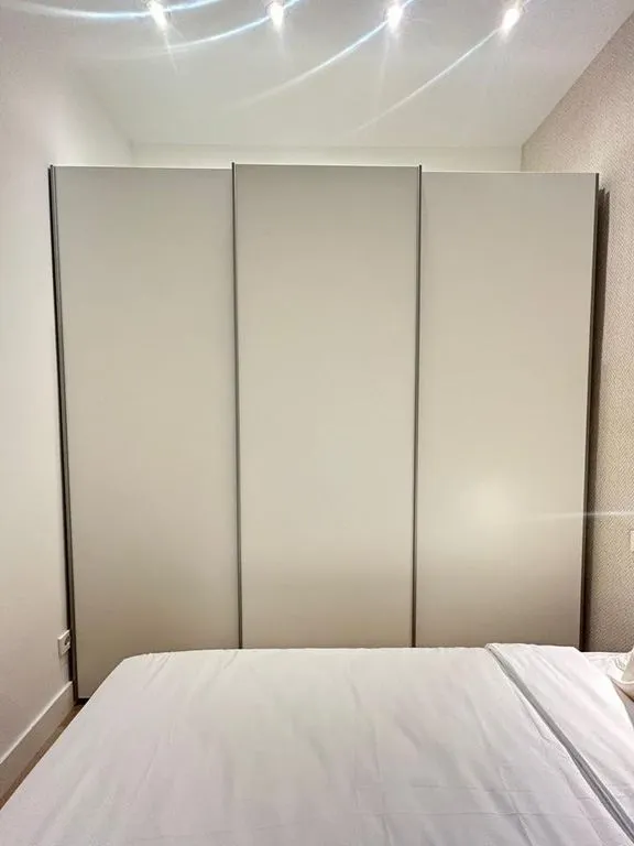 Chambres - Modern Flat with High-Quality Finish in Madrid