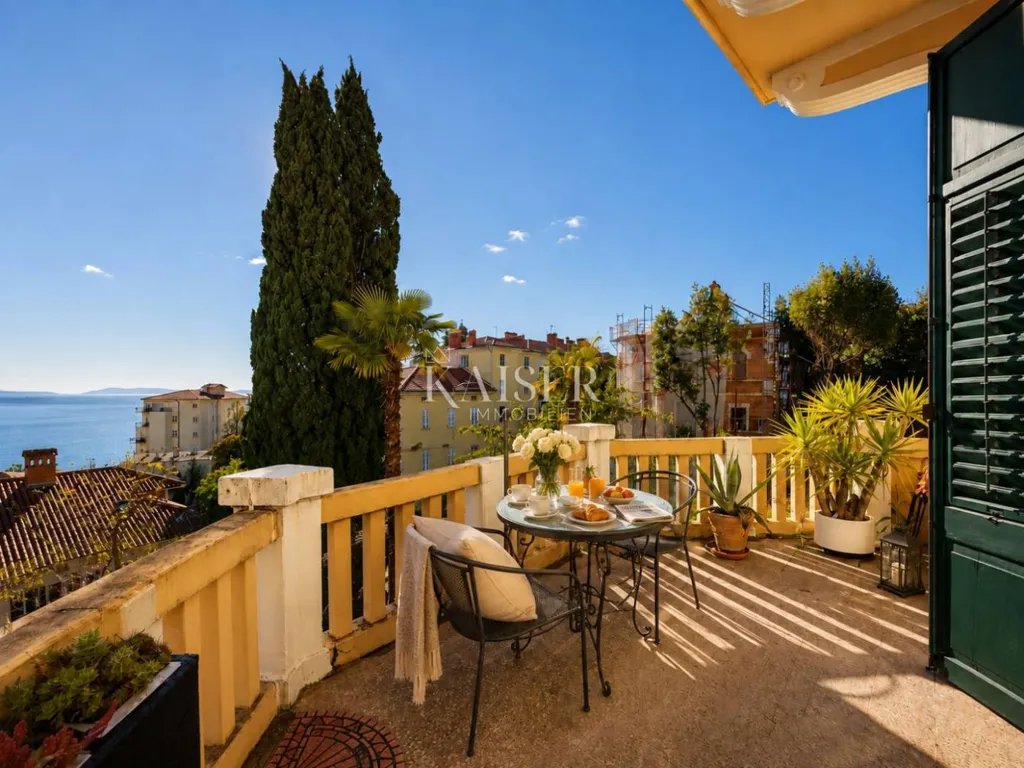 Terrasse - Two Studio Apartments in Historic Villa, Opatija Centre