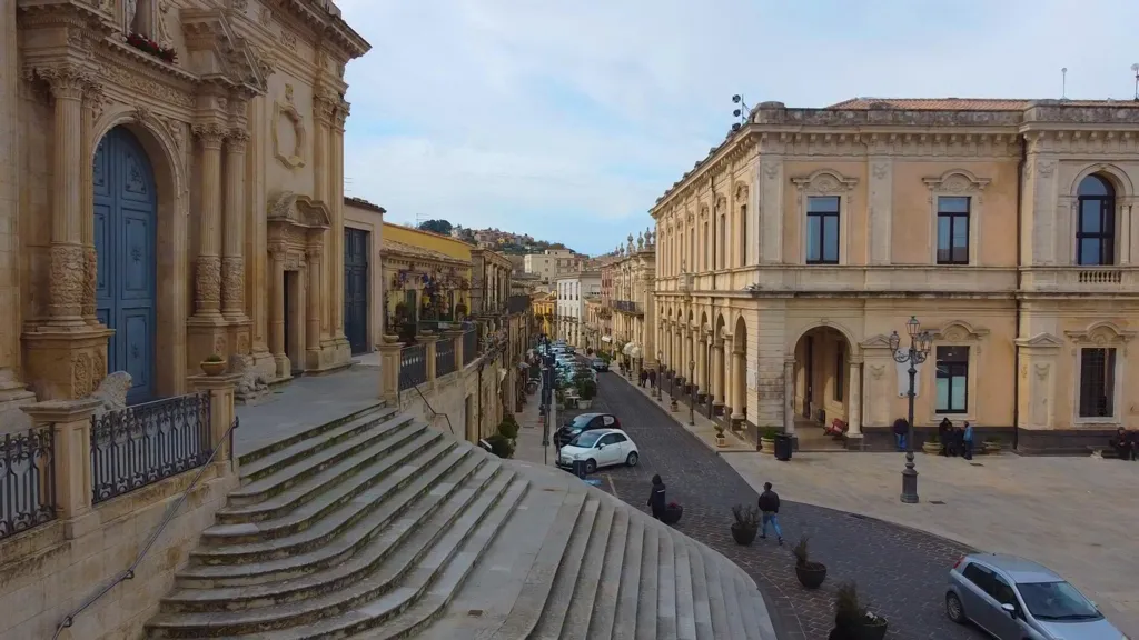 Exterior - Apartment with Panoramic Terrace in Palazzolo Acreide