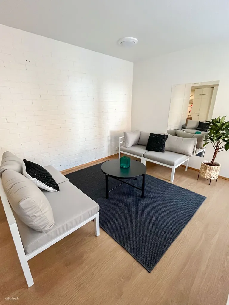 Elutuba - One-Bedroom Flat with Balcony in Tikkurila