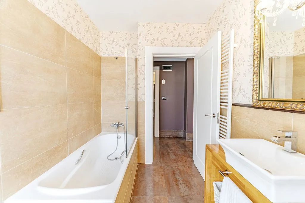 Salles de bain - 12-Bedroom Chalet with Pool in Valle de Losa
