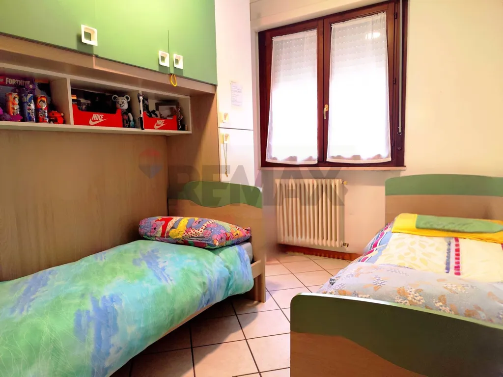 Chambres - Modern Triplex with Terrace in Loreto Aprutino
