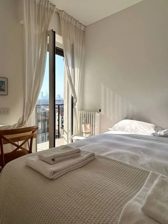 Magamistoad - Luxury Penthouse with Skyline View in Milan