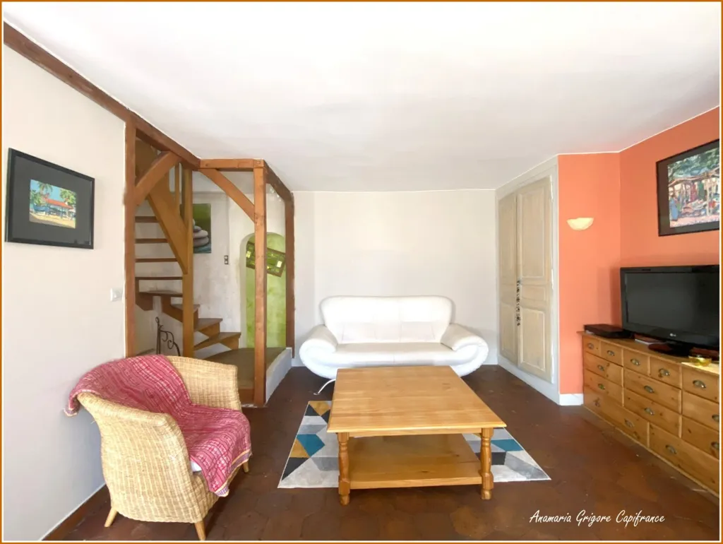 Elutuba - Triplex with Terrace in Courville-sur-Eure Centre