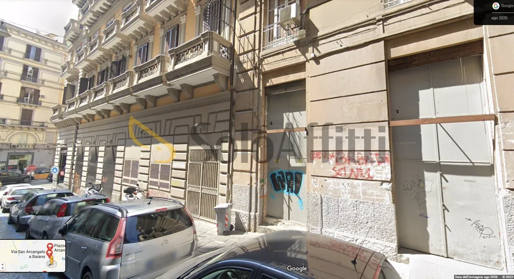 2-toaline ärihoone asukohas Napoli