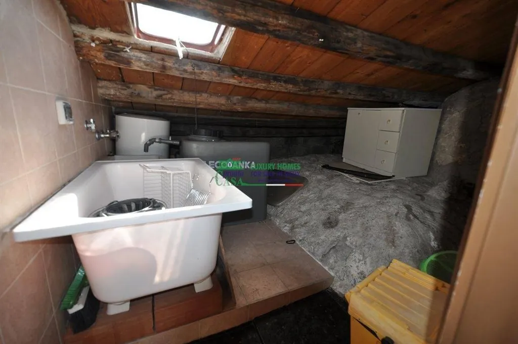 Salles de bain - Apartment with Balcony in Ragusa