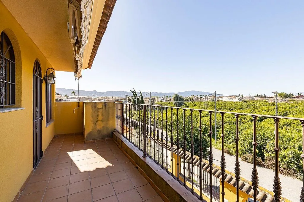 Balcony - Chalet with Andalusian Patio in Barriomar
