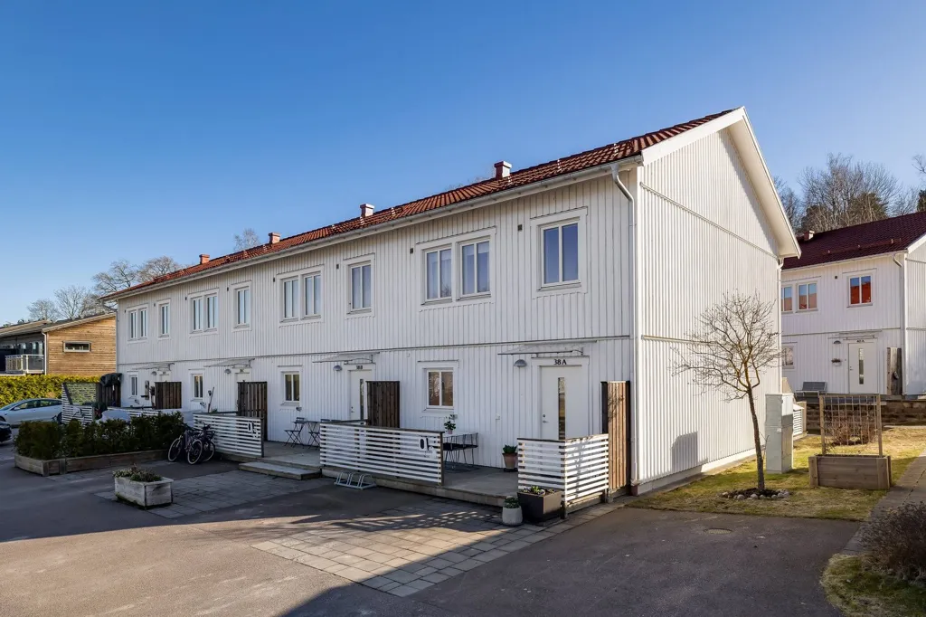 Extérieur - Apartment with Balcony in Ekeby Almby, Örebro