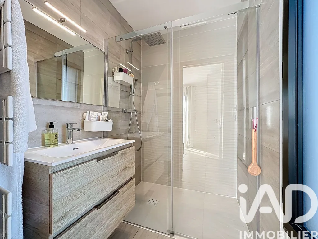 Vannitoad - Contemporary Villa with Pool in Aussonne