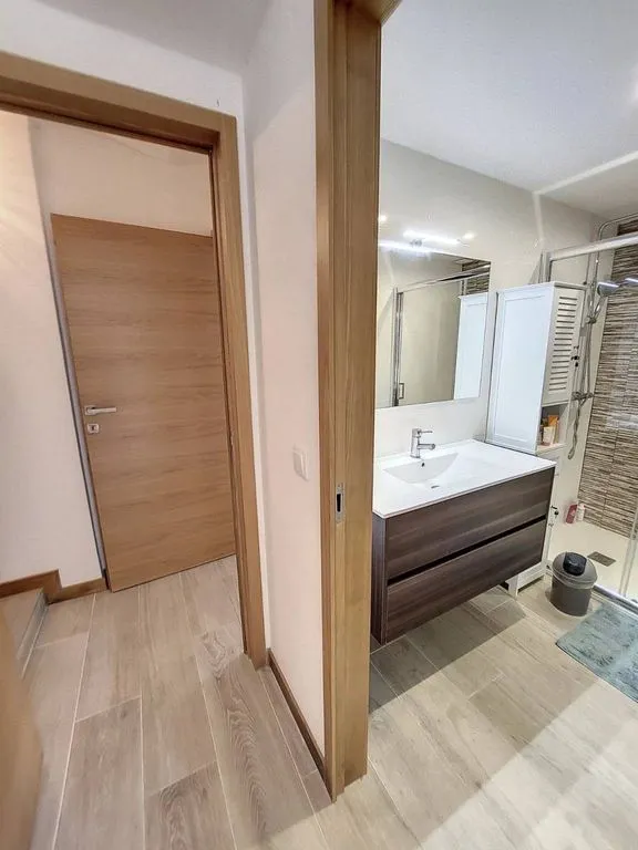 Vannitoad - Luxury Flat with Barbeque in Antibes