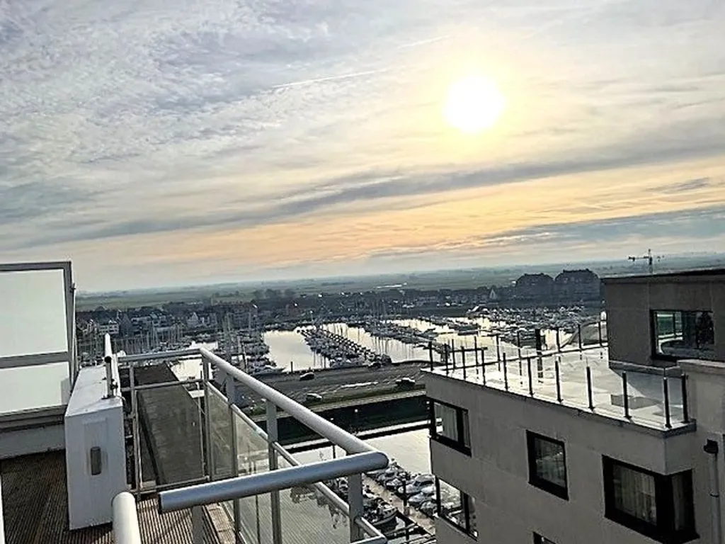 Rõdu - Penthouse with Sea View in Blankenberge