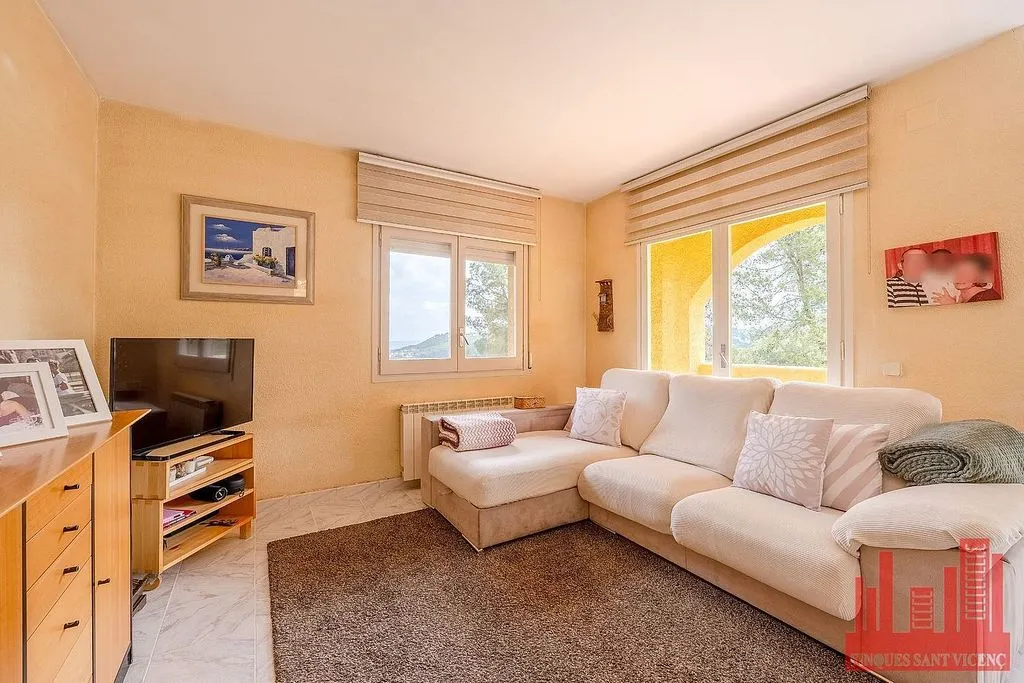 Elutuba - Chalet with Pool in Vallirana