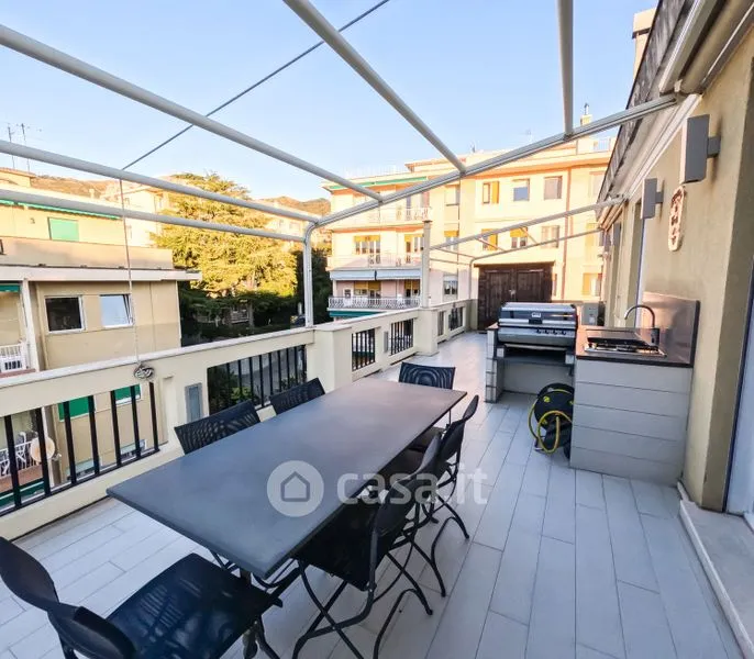 Terrasse - Luxury Penthouse with Sea View in Genoa
