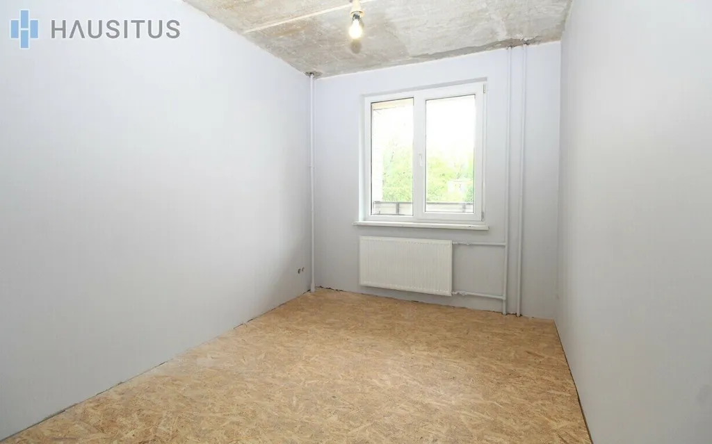 Rooms - Two-Bedroom Apartment with Balcony in Panevėžys