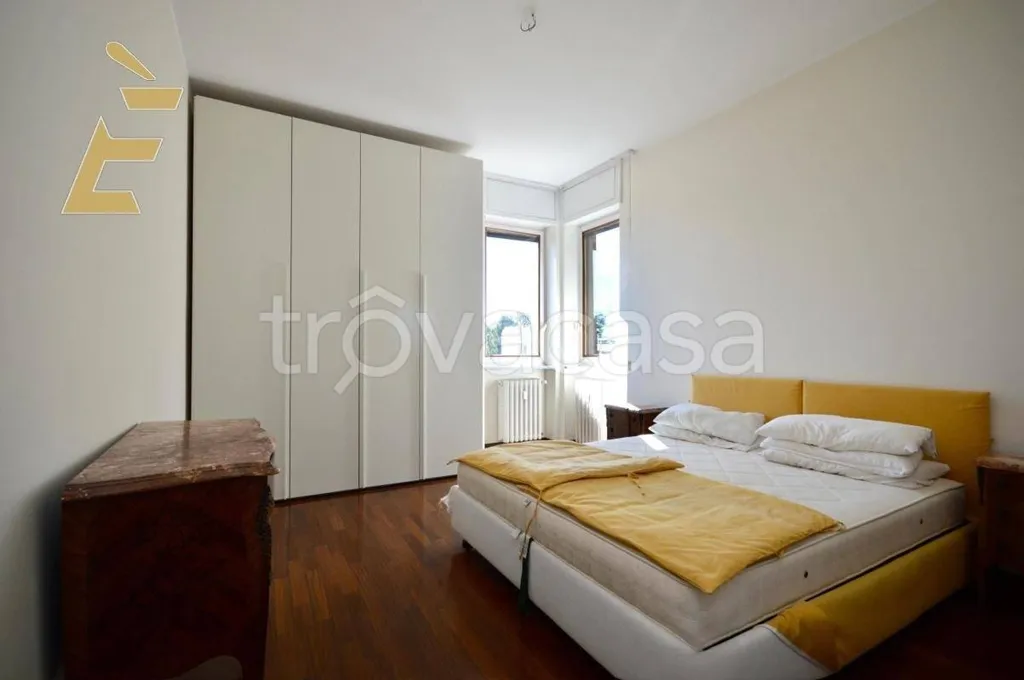 Magamistoad - Penthouse with Panoramic View in Moncalieri