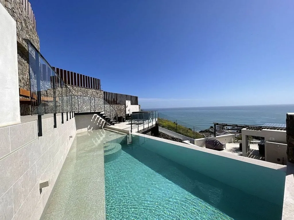 Piscine - Chalet with Pool and Terrace in El Peñoncillo