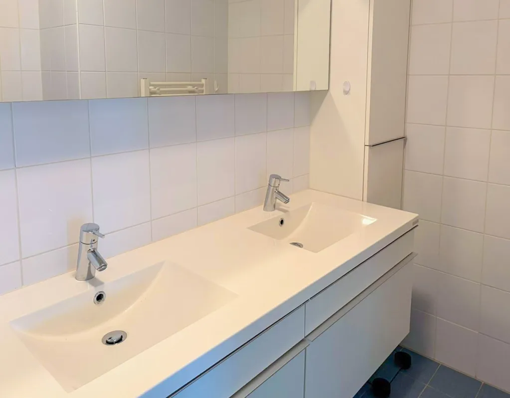 Salles de bain - Portiekflat with Balcony in Lloydkwartier