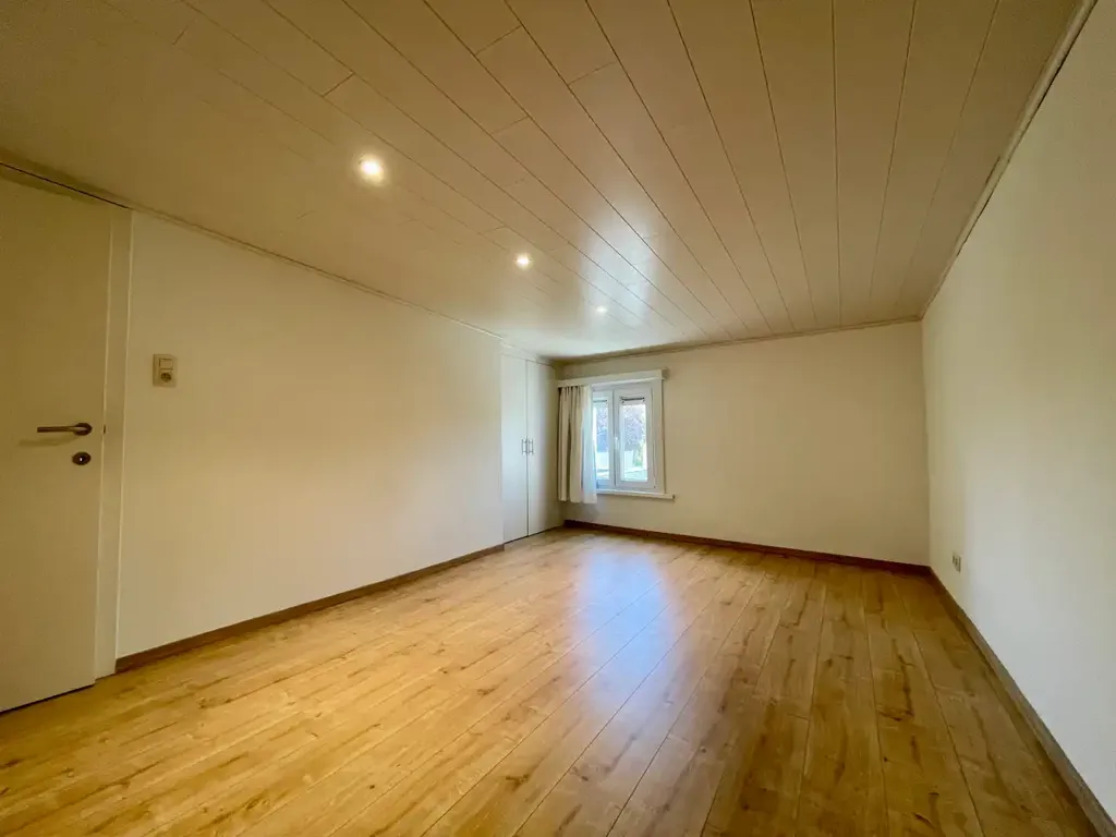 other_room