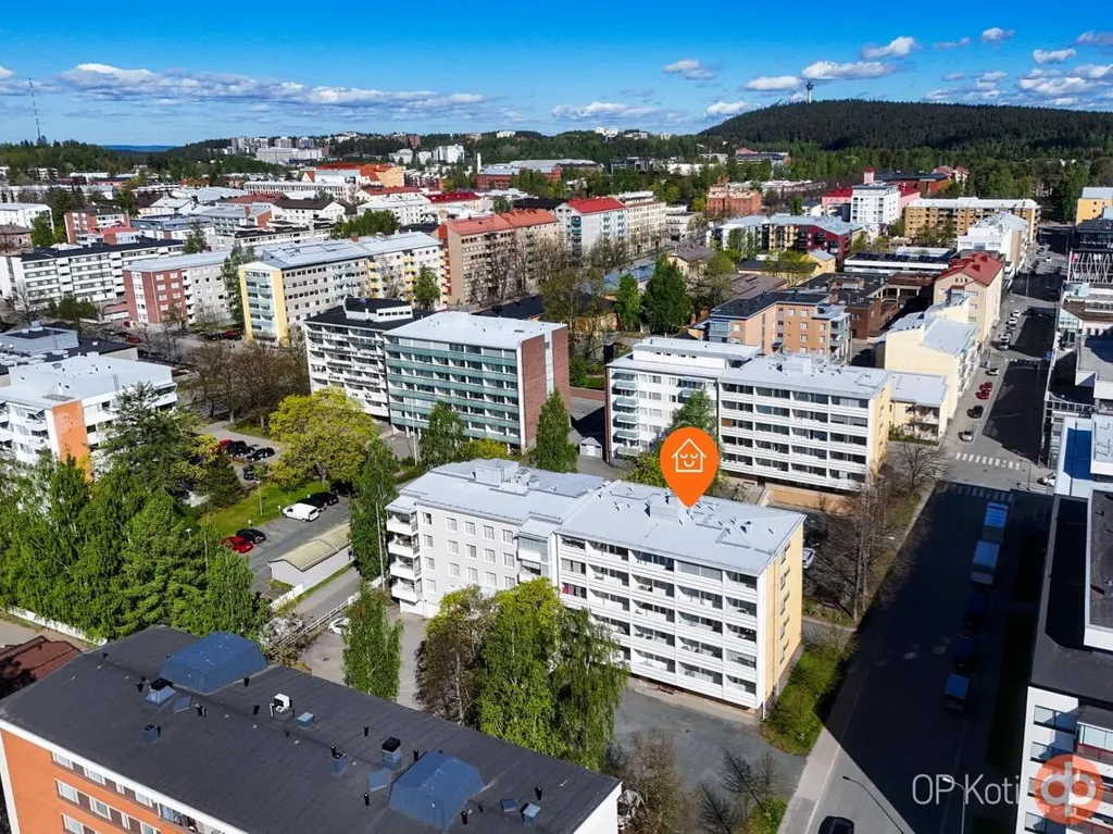 Õhuvaade - Bright Studio with Balcony in City Centre