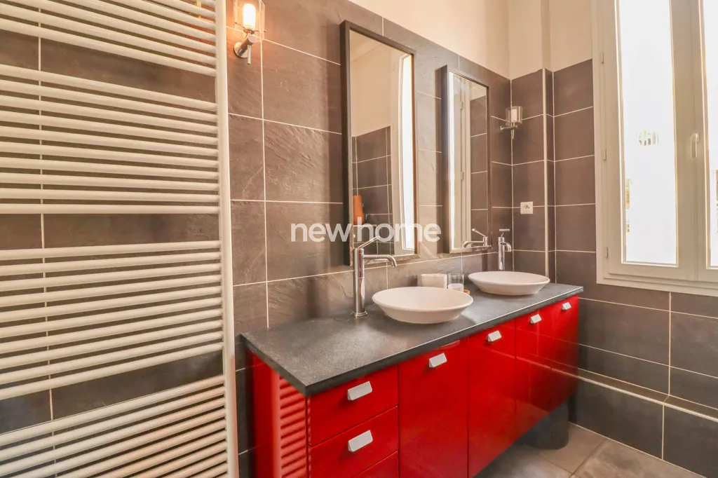 Salles de bain - Appartement avec Vue Panoramique à Cannes