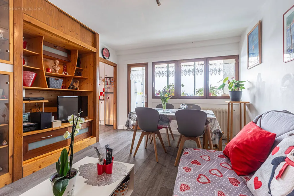 living_room