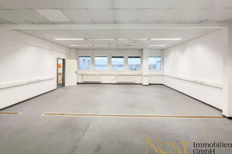 Bureau - Office Space with Storage in Traun
