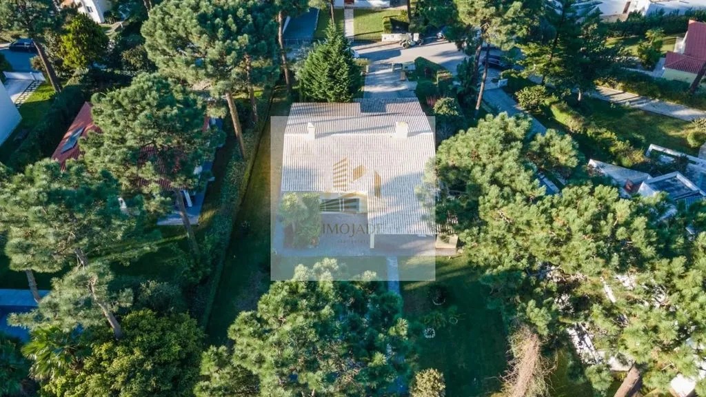 Õhuvaade - Luxury House with Pool in Almada