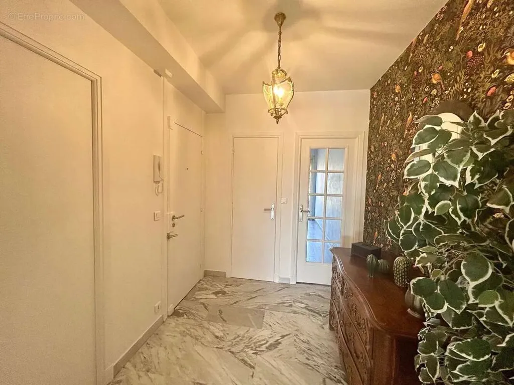 Appartement 2 pièces à Nice