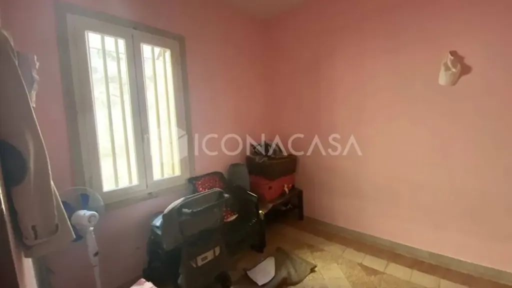 Chambres - Triplex with Double Aspect in Barletta