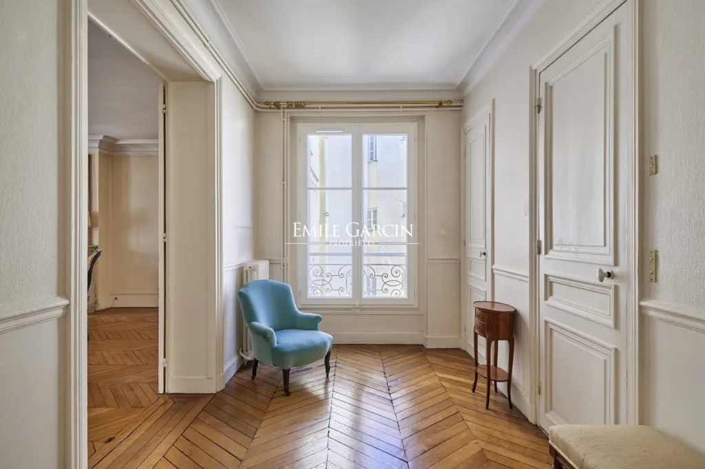 Appartement 4 pièces à Paris 7ème