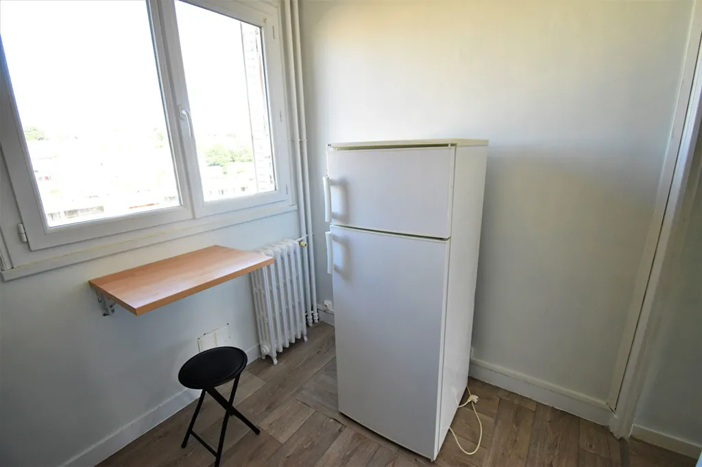 2-toaline korter asukohas Aurillac