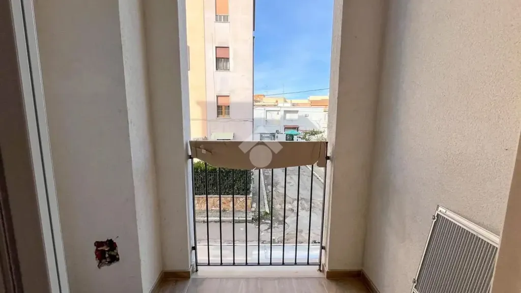 Balcon - Bright 3-Room Apartment with Balcony in San Severo