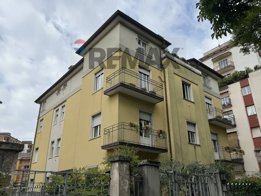 Extérieur - Spacious Apartment with Balconies in Brescia