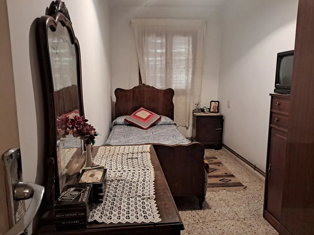 Magamistoad - Traditional Chalet with Terrace in Valjunquera